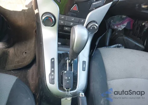 2012 Chevrolet Cruze Ls z USA, uszkodzony, nr VIN 1G1PC5SH3C7291037